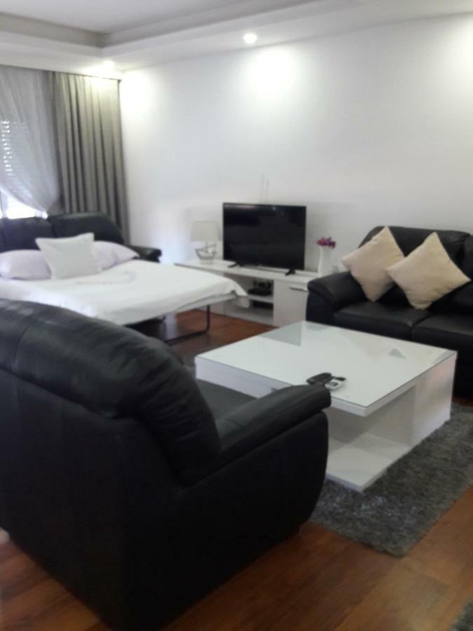 Apartments Dzan Ulcinj Exterior photo